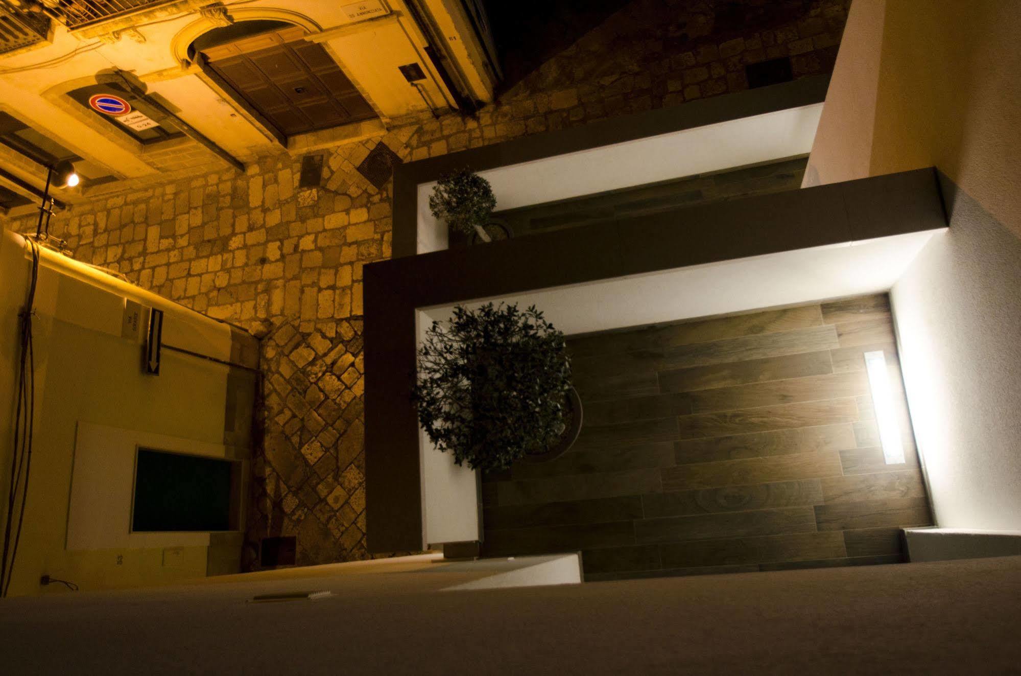 Santo Stefano Raro Rooms Collection Brindisi Exterior photo